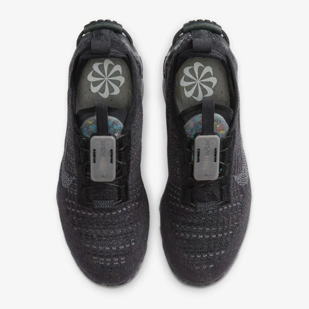 NIKE AIR VAPORMAX 2020 FLYKNIT BLACK GREY CJ6741 - Picture 2 of 11